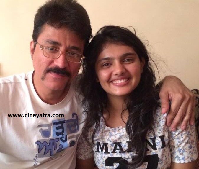 यादें-वह सिर्फ एक लहर भर नहीं है…