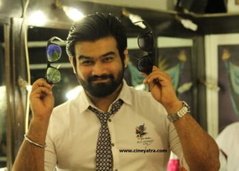 साहिल वैद-मुझे बड़ी गाड़ी नहीं बड़ा काम चाहिए