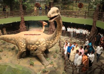 यात्रा-गुजरात में खुल गया भारत का जुरासिक पार्क