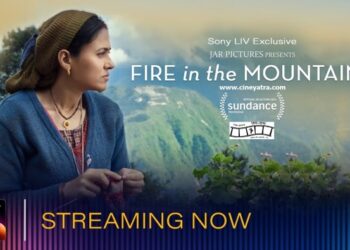 रिव्यू-कुछ हट कर लगती ‘फायर इन द माउनटेंस’